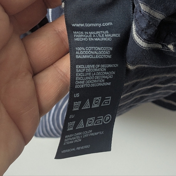 TOMMY HILFIGER Men Casual Buttons Down Shirt Men Long Sleeves Size L 100% Cotton - Picture 6 of 10